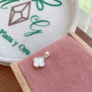 Dije Trébol Nácar Inspiración Van Cleef