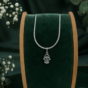 Dije Hamsa Calada