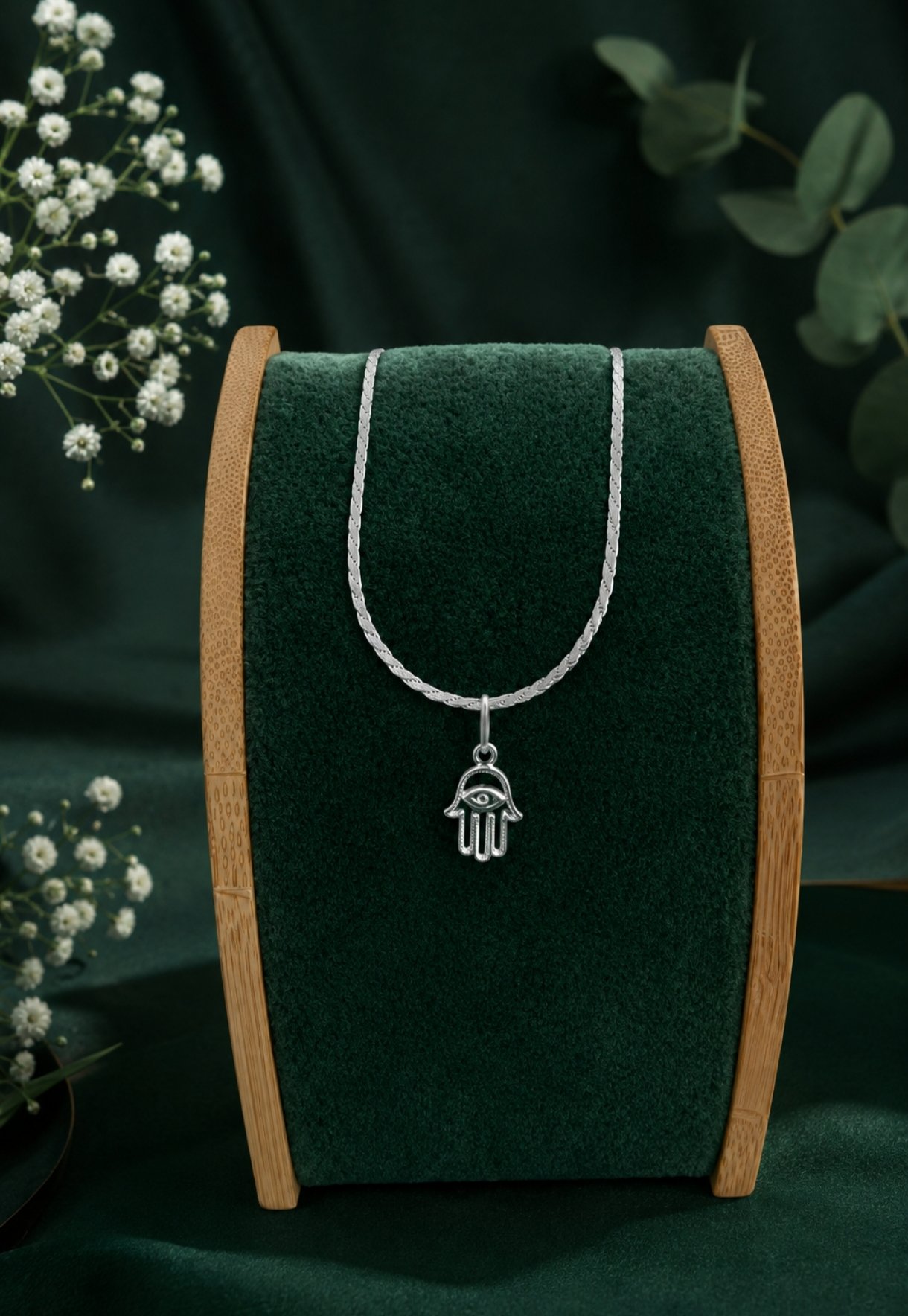 Dije Hamsa Calada