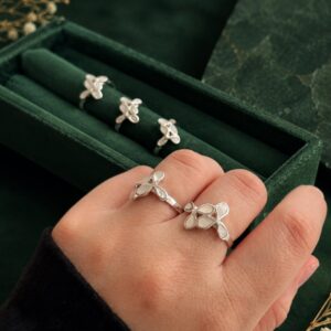 Anillo Pétalos Nacar