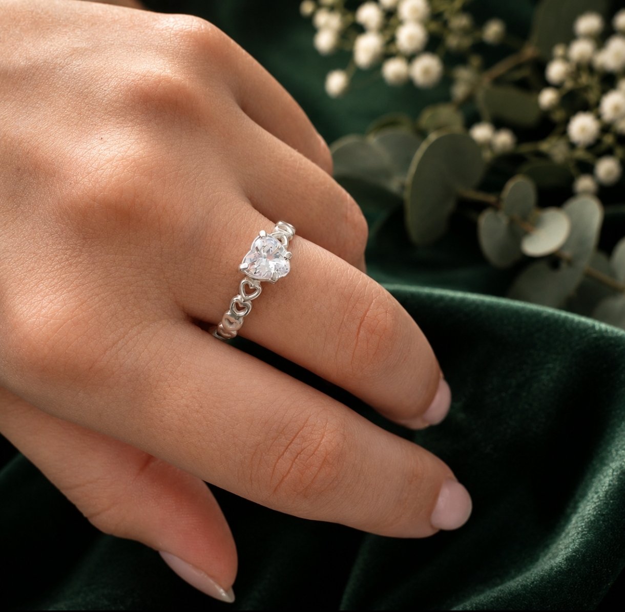 Anillo Circonia Corazón