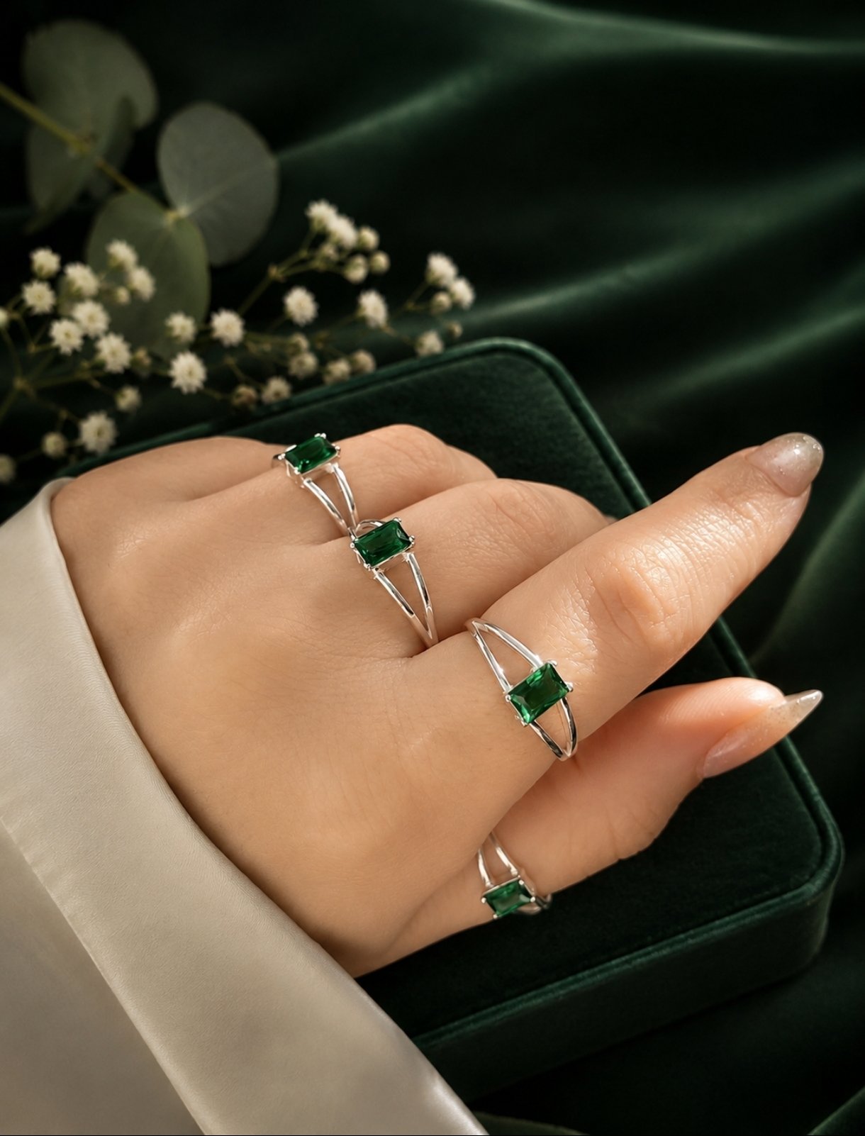 Anillo Circonia Verde Rectangular - Imagen 4