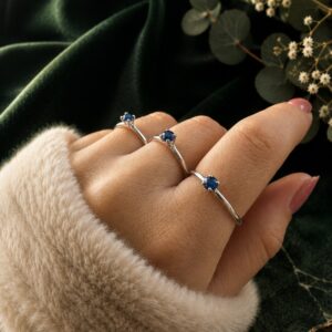 Anillo Solitario Circonia Azul